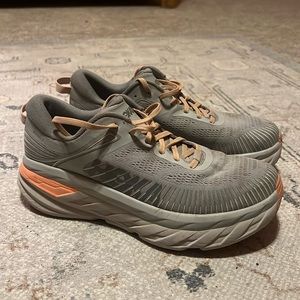 Hoka One One Bondi 7 shoes